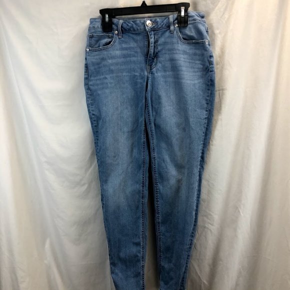 Maurices Denim - Maurices Light Wash Jeans Straight Leg, Slim Ankle